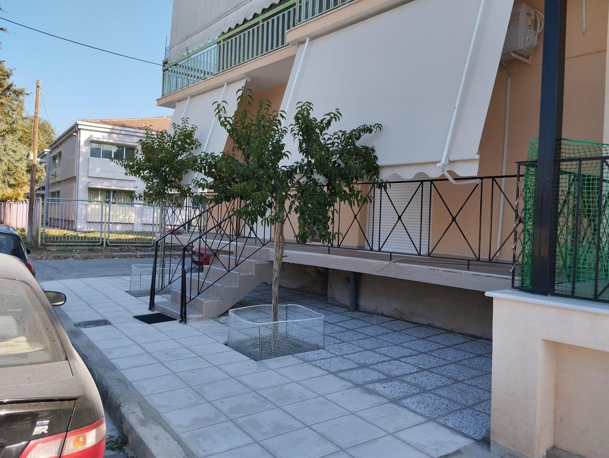 Panos House - High Luxury Apartment Trikala  Exterior photo